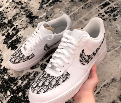TrendSetters / Custom Kicks